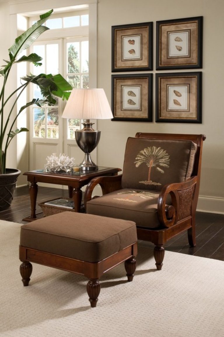 Grand View Chair & Ottoman