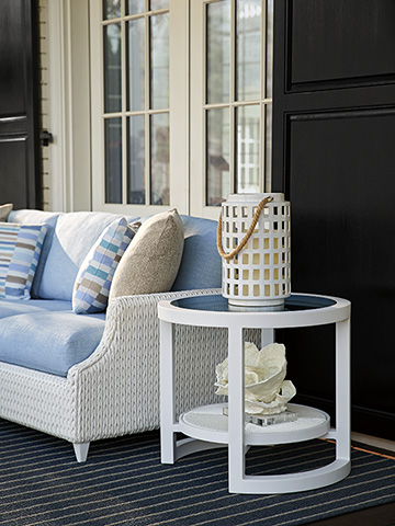 Ocean Breeze Promenade Round End Table