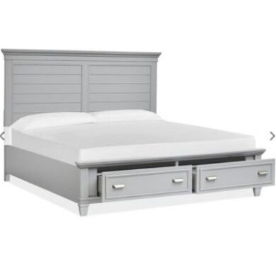 Panel Storage Bed